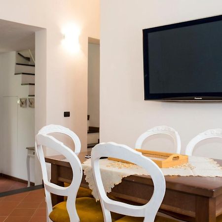 Casa Vacanze Tra Le Mura Levanto Eksteriør billede